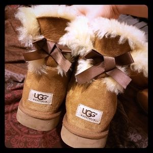 UGG Baily Bow mini